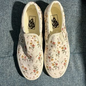 vans | vintage floral slip-ons